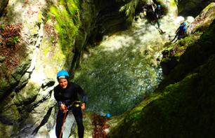 Thrilling canyoning activity - Annecy
