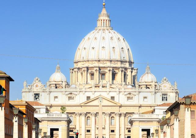 Visit the Vatican Museums and Saint Peter's Basilica