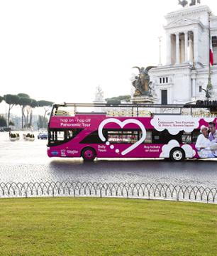Roma en bus con paradas múltiples - Pase de transporte 24h