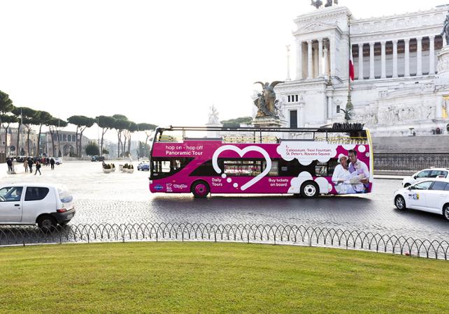 Hop-on, Hop-off Bus Tour of Rome – 24-hour pass