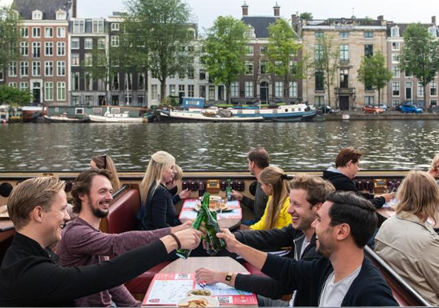 Pizza Cruise in Amsterdam - 1:30h