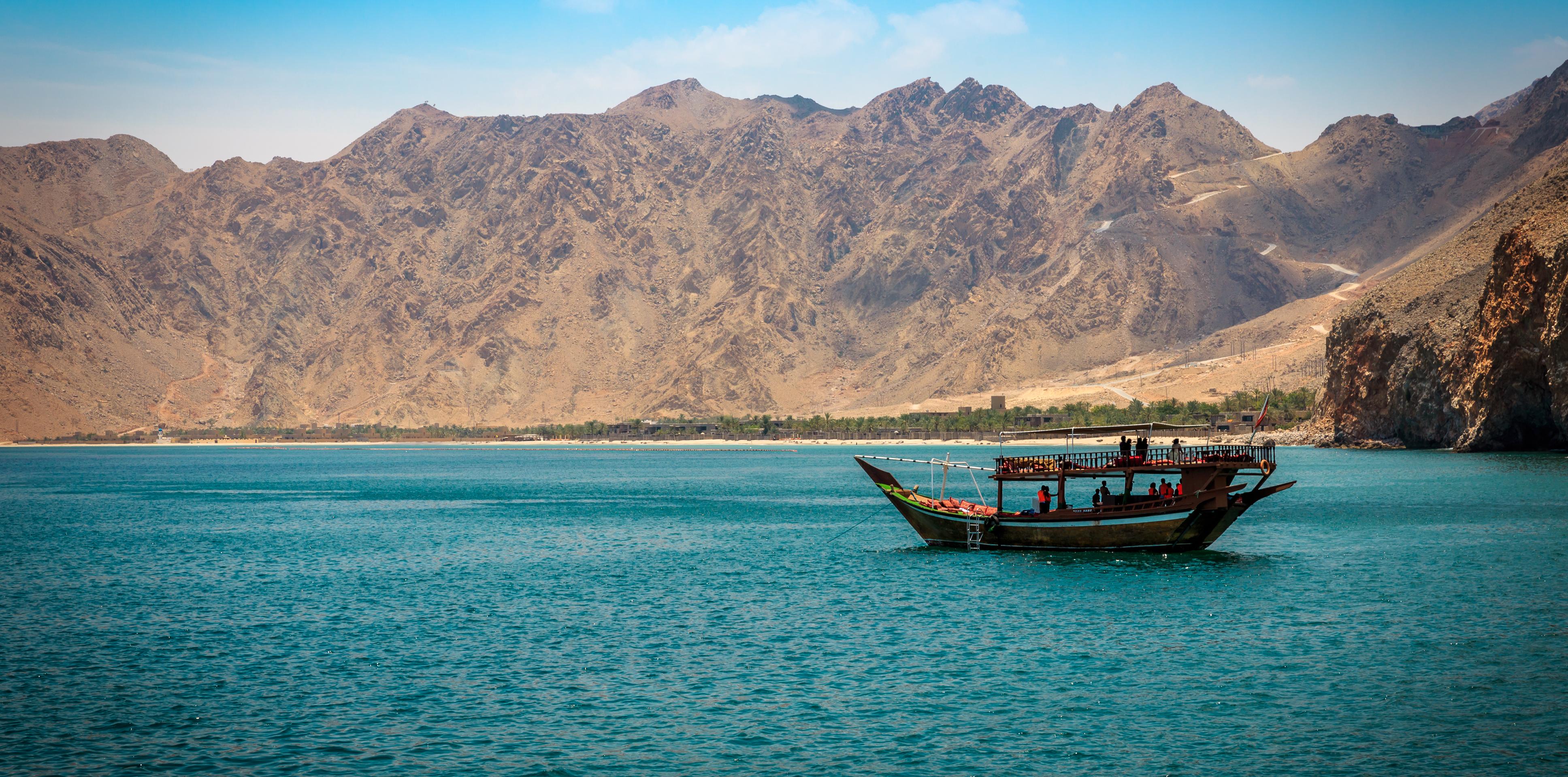 Cruise of the Musandam Fjords in Oman - Departure from Dubai