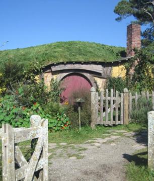Tickets for Hobbiton – The visit of the Legendary Lord of the Rings Village in New Zealand
