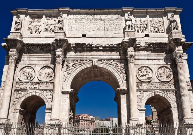 Visite privée autour de l’histoire de l’Empire romain - Colisée et Forum Romain inclus