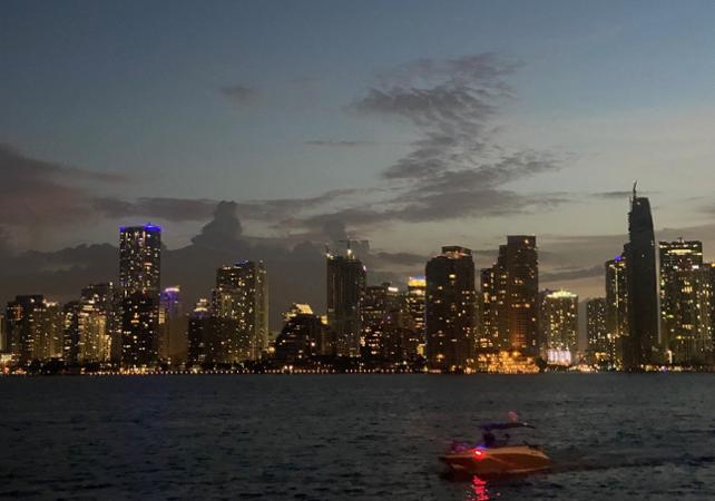 Croisière dans la baie de Biscayne à la tombée de la nuit - Miami