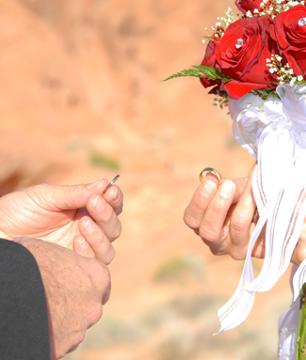 Fairytale Wedding in the Grand Canyon