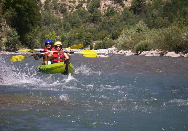 Sportive Canoe Rafting (on your own or with a guide) on the Var River – 1 hour from Nice