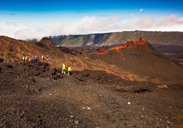 Ascension guidée du volcan du Piton de la Fournaise à La Réunion