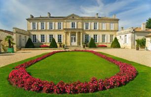 Afternoon in the Médoc: visit châteaux and wine tasting!