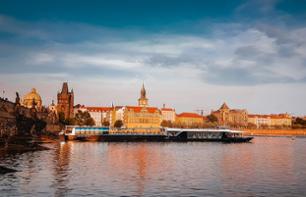 Discovery cruise on the Vltava - 2 hours - Prague