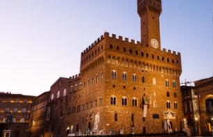 Visita guiada a los pasajes secretos del Palacio Vecchio con comida incluida