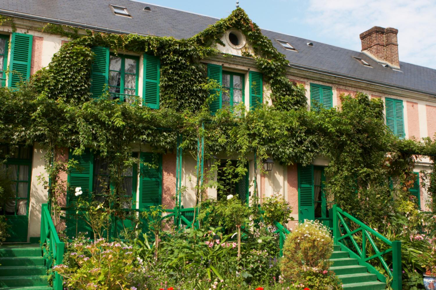 Visit Giverny & Monet's House in the morning - 8:15 am