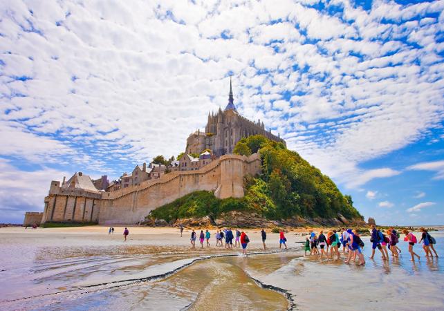 Guided Tour of Mont Saint-Michel – Departing from Paris