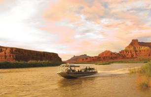 Tour en jet boat au coucher de soleil sur le fleuve Colorado - Avec dîner inclus - Moab