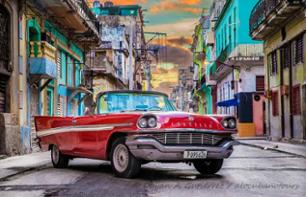 Vintage car rental with driver in Havana