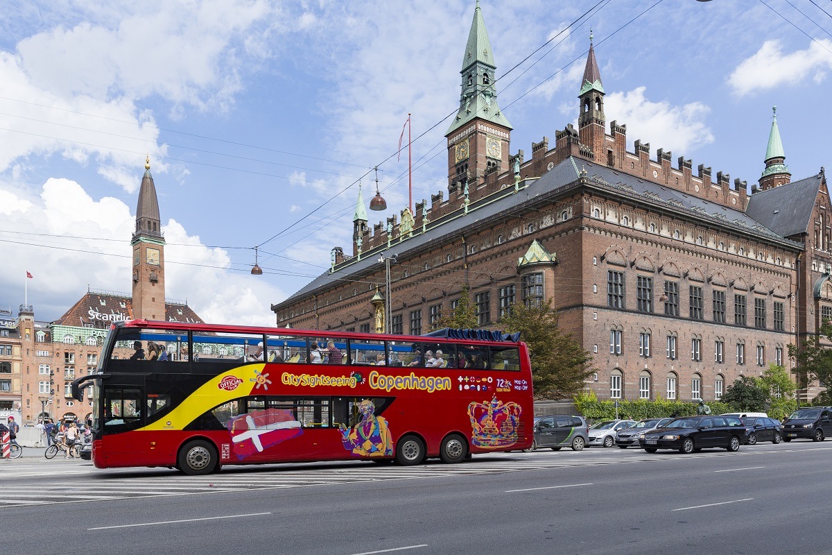 Hop on hop off Copenhagen - Copenhagen transport pass - Ceetiz