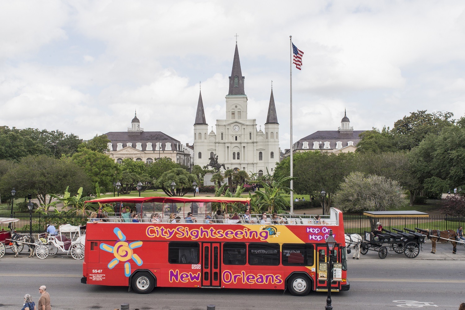 Hop on. Bus Tour New Orleans. Orleans тур. Новый Орлеан. Новый Орлеан онлайн экскурсия.