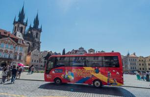Offre 2 en 1: Bus à arrêts multiples & visite guidée du Château de Prague - Pass 24h ou 48h