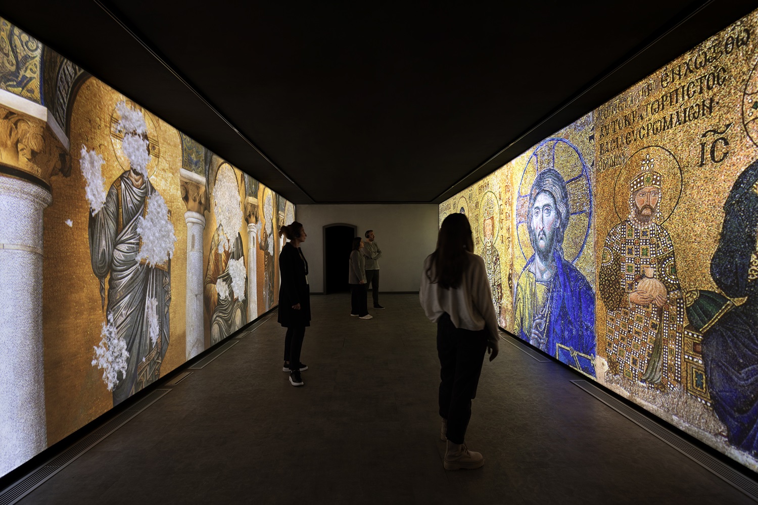 Immersive experience at the Hagia Sophia interactive museum - Istanbul ...