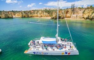Croisière en catamaran le long de la côte Sud-Ouest de l'Algarve - Au départ de Lagos