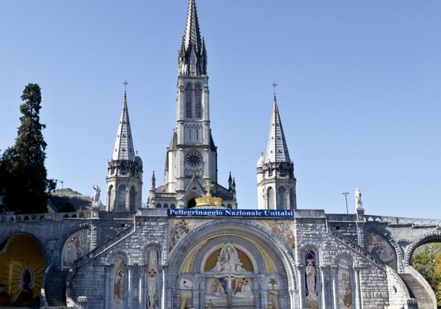 Guided Walking Tour of Lourdes