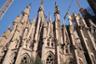 Visita guidata di Barcellona in bicicletta elettrica e biglietto salta-fila per la Sagrada Familia