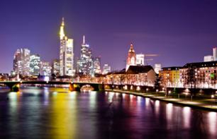 Romantic Frankfurt Evening: Guided Tour in a Luxury Car & Candlelit Dinner in the Rhine Valley – Hotel pick-up/drop-off