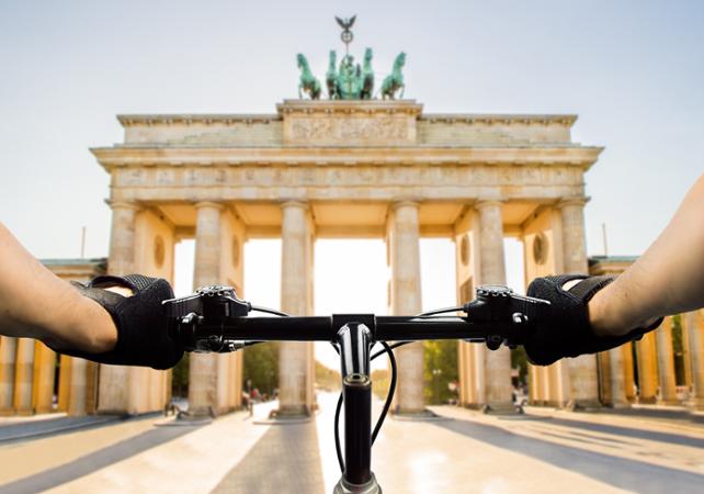 Visite guidée à vélo autour de l'Allemagne Nazie (6h) - Berlin