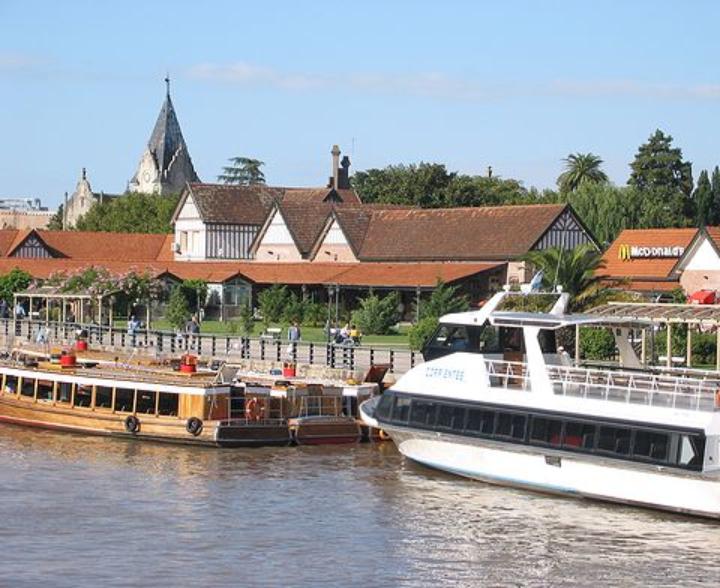 Romantic Tour around Buenos Aires: Trip to Tigre, Cruise on the Parana + Riverside Lunch