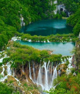 Excursion d'une journée au parc national des lacs de Plitvice - Billet d'entrée inclus ! - Au départ de Split et Trogir