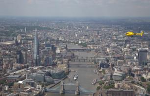 Helicopter tour over London