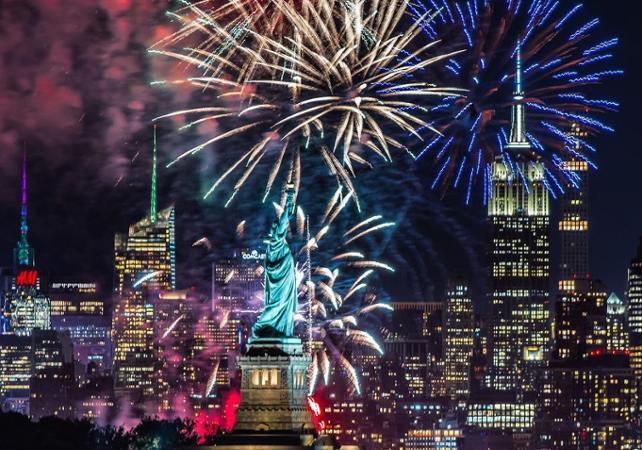 Dîner croisière festive du Nouvel An avec boissons à volonté – New York