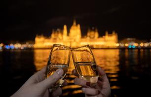 Soirée du Nouvel An sur le Danube : Dîner croisière & Spectacle Folklorique - Budapest
