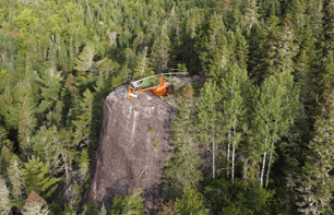 Helicopter flight and picnic on a rock or an island on the Saint Maurice River - Departing from Trois Rivières