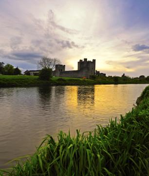 Trip to the Boyne Valley: Celtic legends and relics 