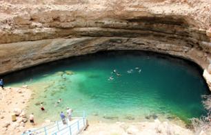 Excursion to Bimmah Sinkhole through the Wadi Shab Gorges – Leaving from Muscat