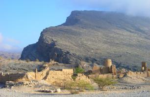 Safari privé en 4x4 dans la région de Wadi Al Abyadh  – Au départ de Mascate