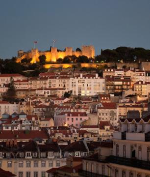 Visite de Lisbonne by night, dîner et spectacle de Fado - départ hôtel