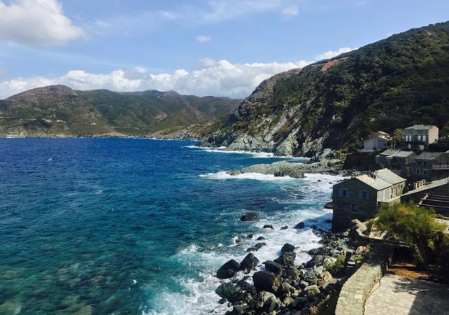 Excursion guidée d’une journée en 4x4 au Cap Corse et à Saleccia – Au départ de Bastia – En français