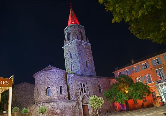 Guided Walking Tour of Fréjus by Night