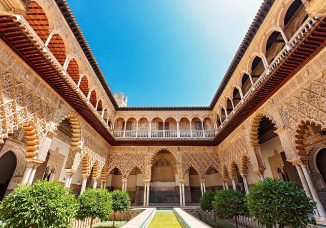Visite guidée du palais de l'Alcázar et de la cathédrale de Séville - Billets coupe-file - En français
