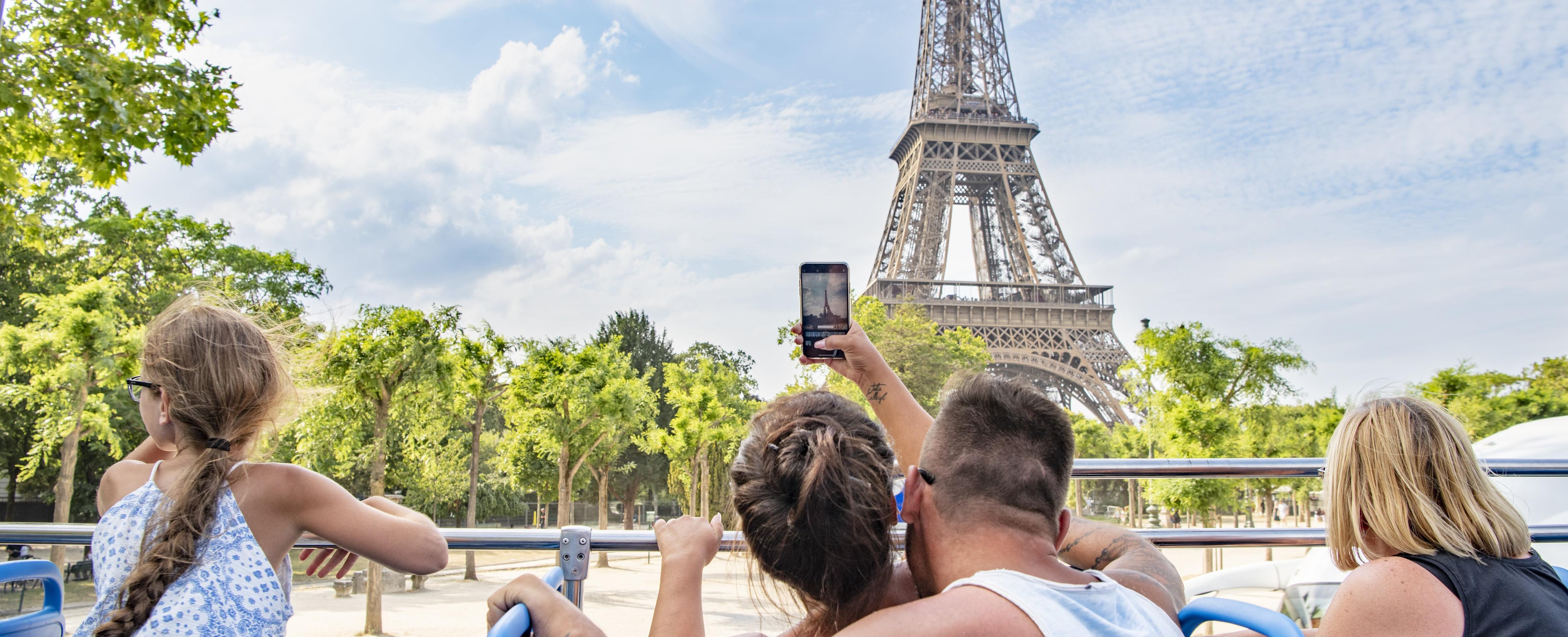 Tour de Paris en bus panoramique – Circuit spécial enfant