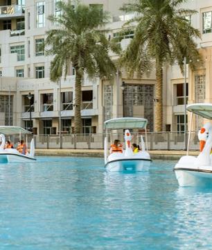 Location de kayak, pédalo ou bateau à moteur au Burj Lake et spectacle des fontaines - Dubai