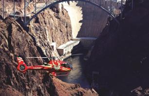 Survol en hélicoptère : Grand Canyon, barrage Hoover & Las Vegas (VIP Tour) – depuis Las Vegas