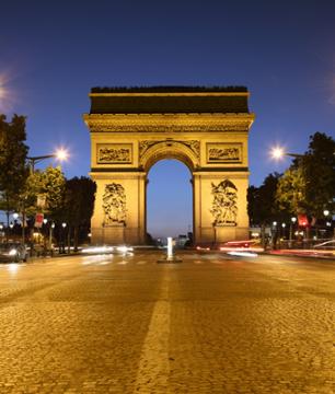 Paris Illuminations Minibus Tour (8pm) – Hotel pick-up/drop-off
