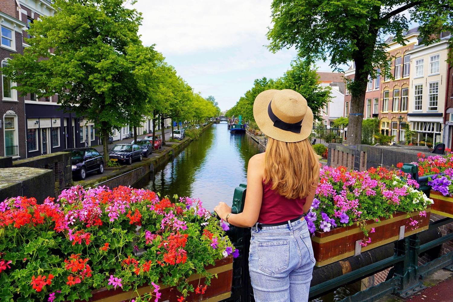 Парк Вондела Нидерланды. Парк Вондела Амстердам. Amsterdam girls. Girl from Holland.