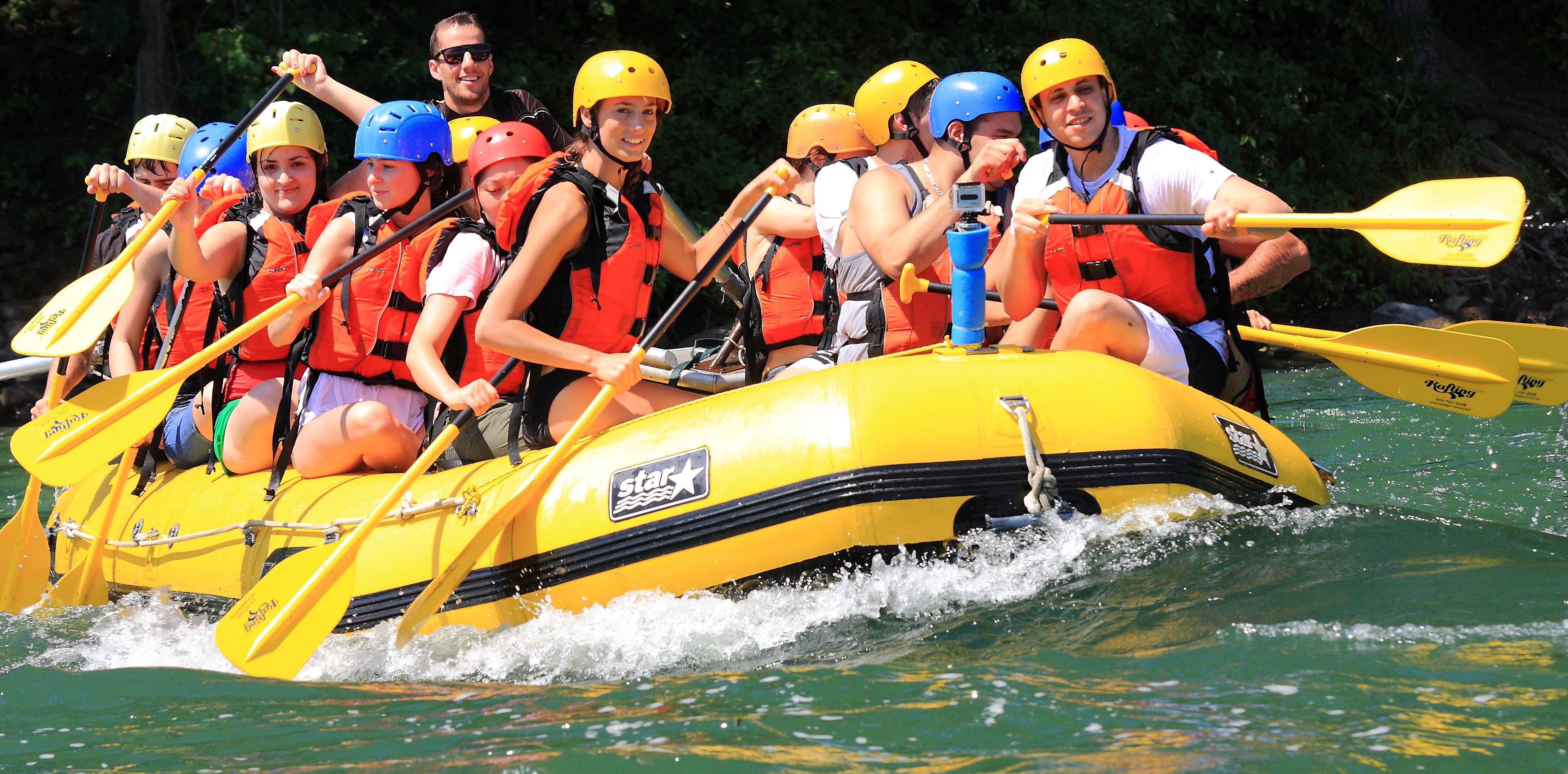 Whitewater Rafting in Lachine Rapids in Montreal