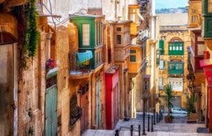 Visita guiada de la Valleta y espectáculo audiovisual de la historia de Malta – Traslado desde/hasta su hotel