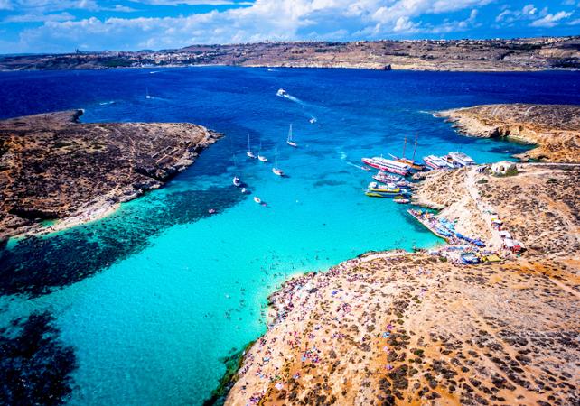 Croisière en catamaran vers les îles de Comino (Blue Lagoon) et de Gozo depuis Malte - En français