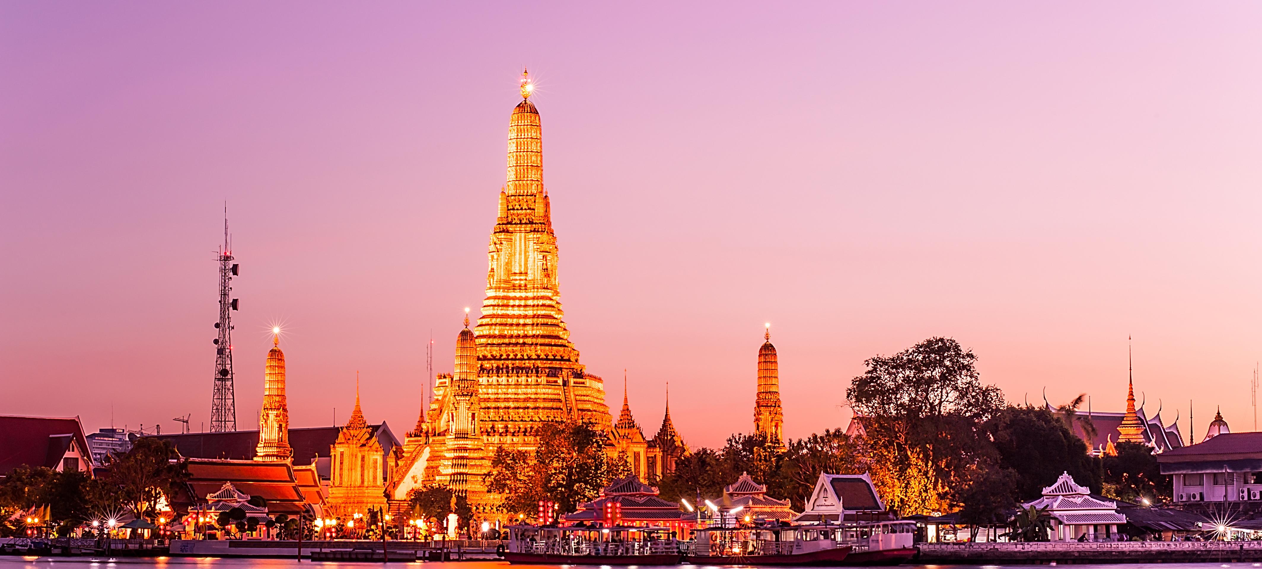 Visite privée des plus beaux temples de Bangkok et croisière sur le fleuve Chao Phraya